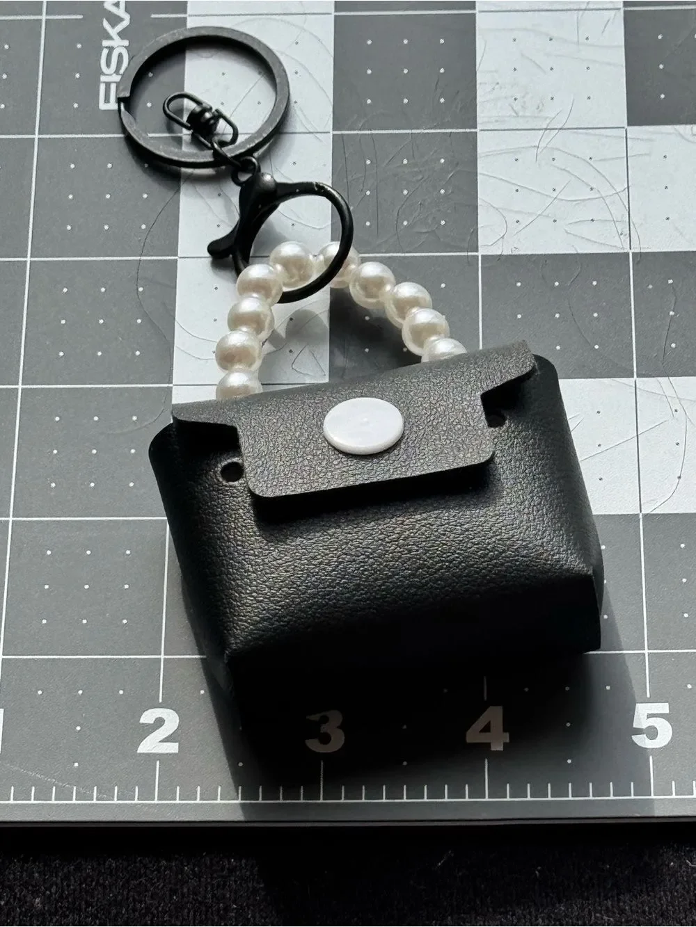 White Faux Leather Mini Purse Key & Card Holder Bag Charm NWT